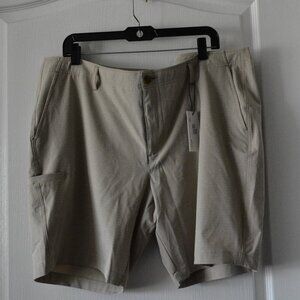 Buoy Boat Men's Stretch Shorts sz 40 Beige